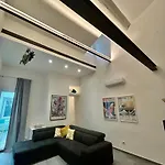 Today With A Private Balcony Διαμέρισμα