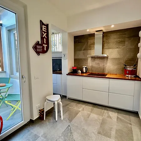 Apartamento Today With A Private Balcony