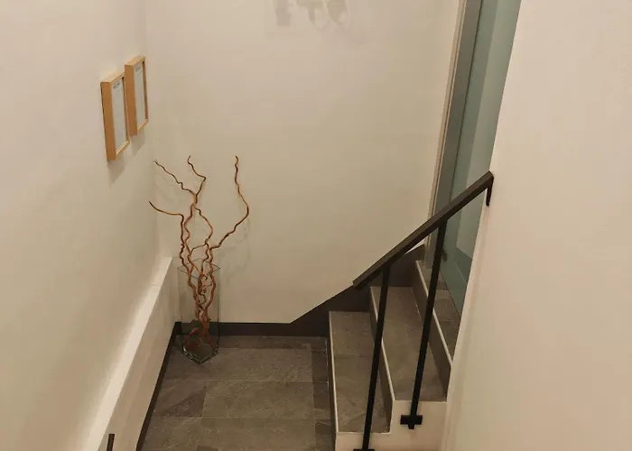 Today With A Private Balcony 公寓