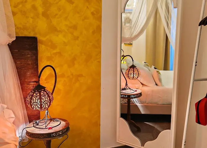 Today With A Private Balcony 公寓